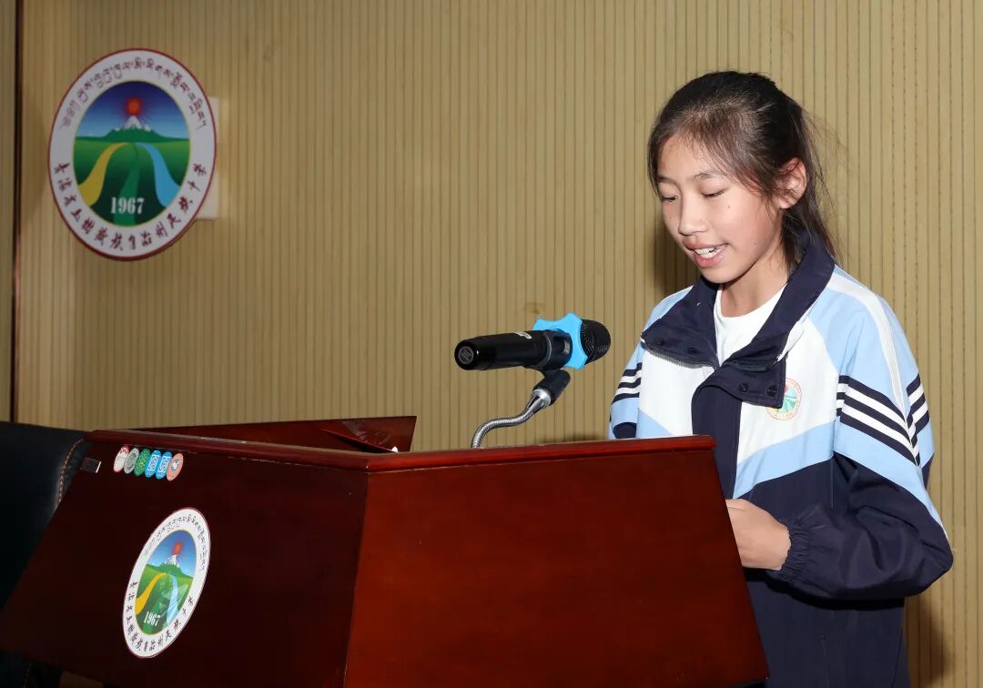 1758616151340469.jpg 1758616151340469.jpg